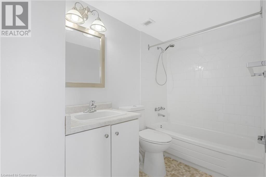 150 Charlton Avenue E Unit# 3307, Hamilton, Ontario  L8N 3X3 - Photo 9 - 40719353