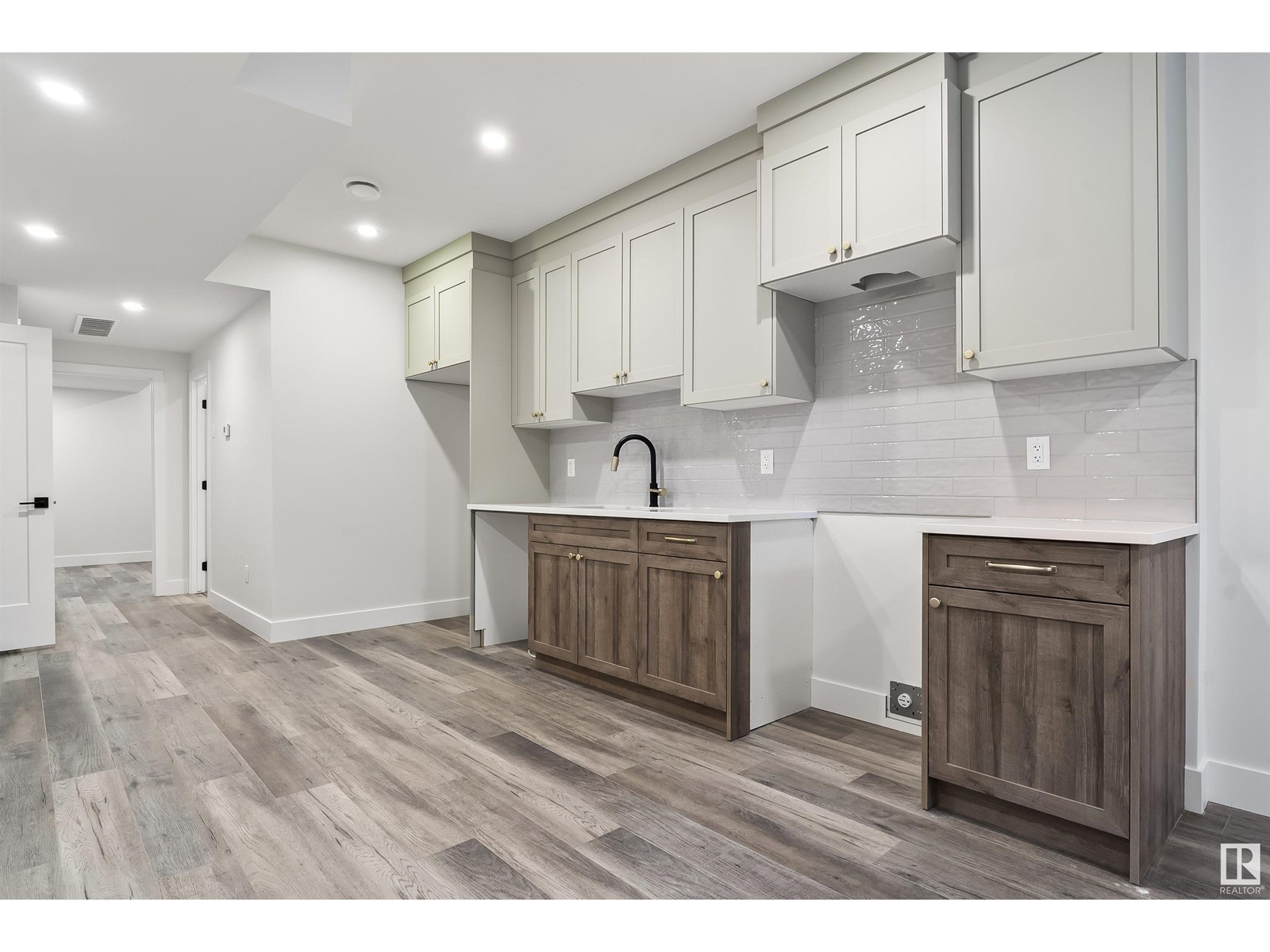 7940 89 Ave Nw Nw, Edmonton, Alberta  T6C 1N5 - Photo 43 - E4425384