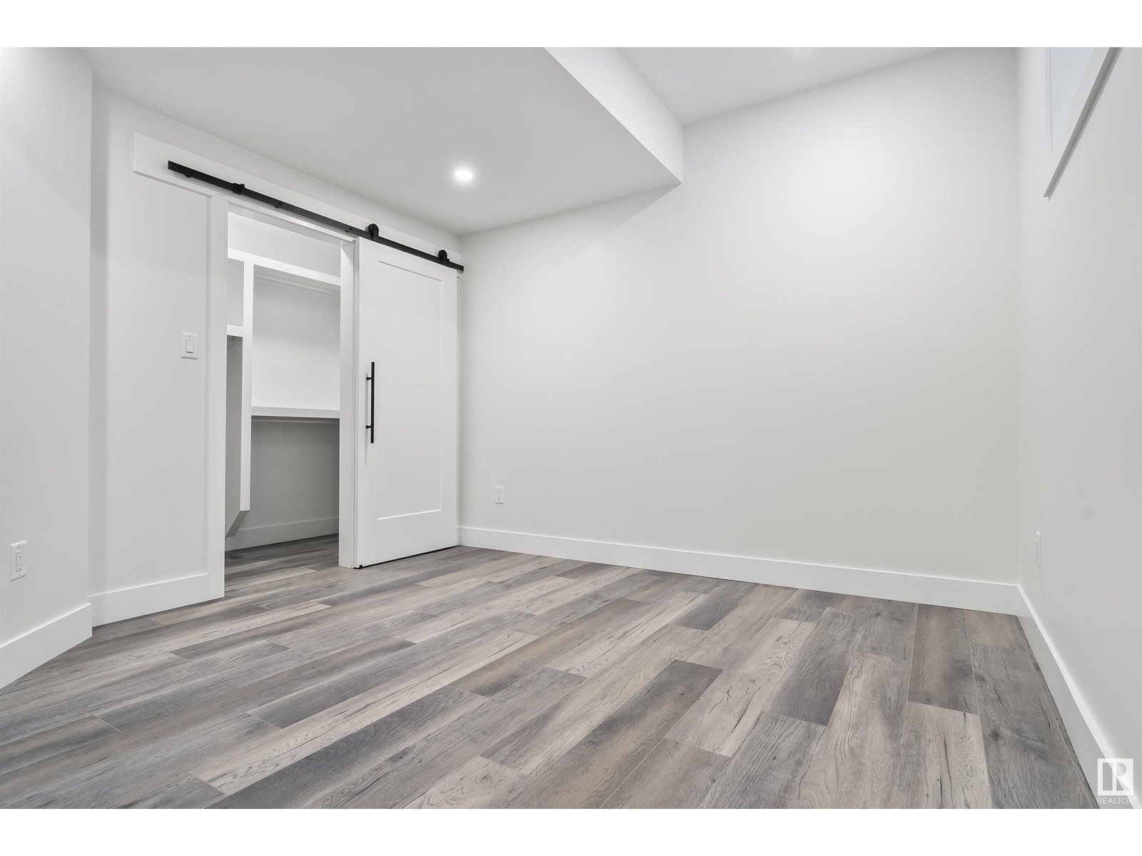 7940 89 Ave Nw Nw, Edmonton, Alberta  T6C 1N5 - Photo 49 - E4425384