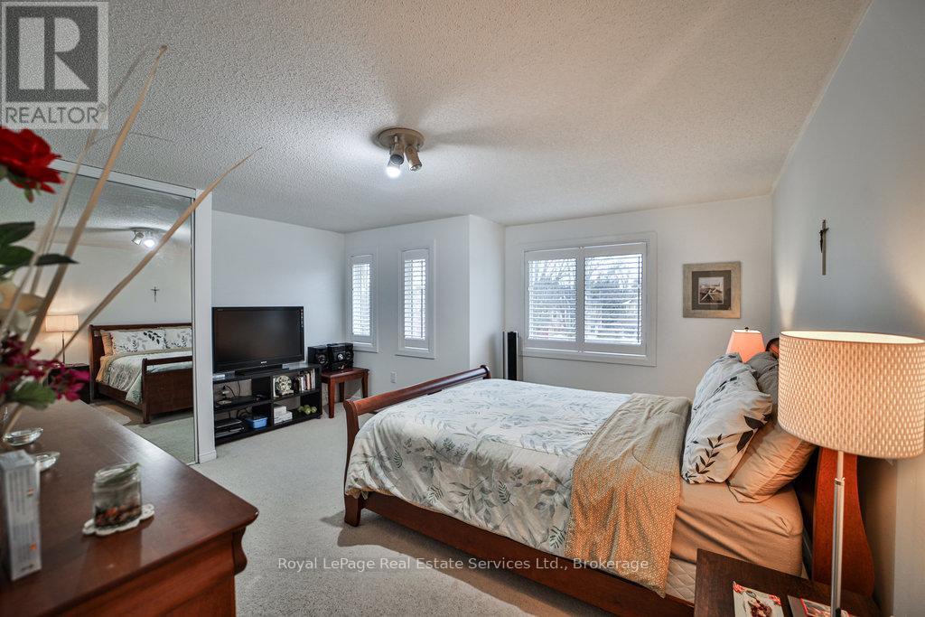 1387 Stonecutter Drive, Oakville (Ga Glen Abbey), Ontario  L6M 3C3 - Photo 20 - W12093687