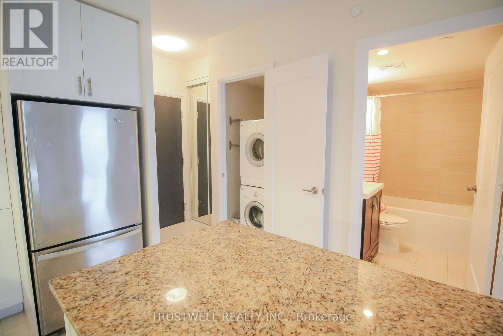 1904 - 18 Graydon Hall Drive, Toronto, Ontario  M3A 0A4 - Photo 11 - C12093727