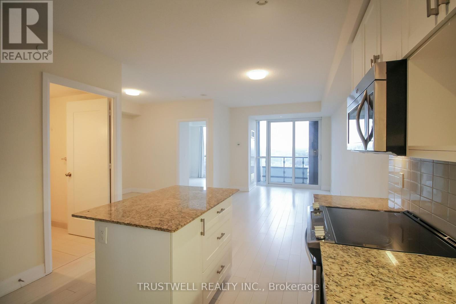 1904 - 18 Graydon Hall Drive, Toronto, Ontario  M3A 0A4 - Photo 5 - C12093727