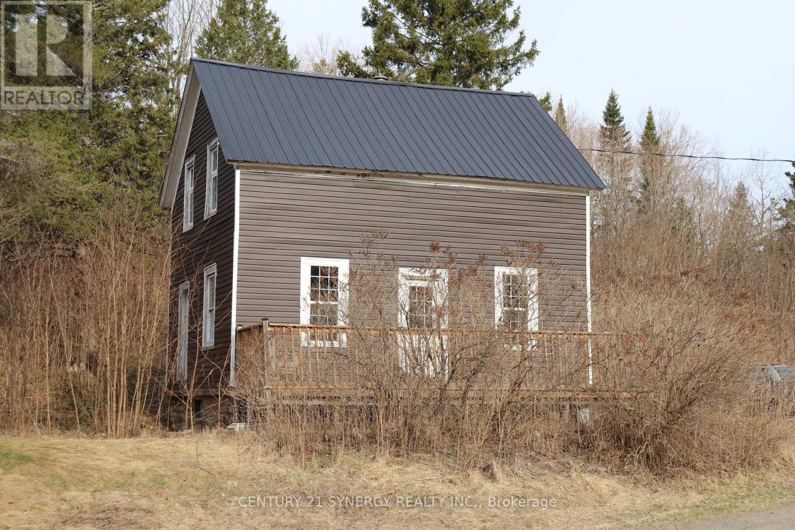 121 Iron City Road N, Lanark Highlands, Ontario  K0G 1K0 - Photo 2 - X12093748