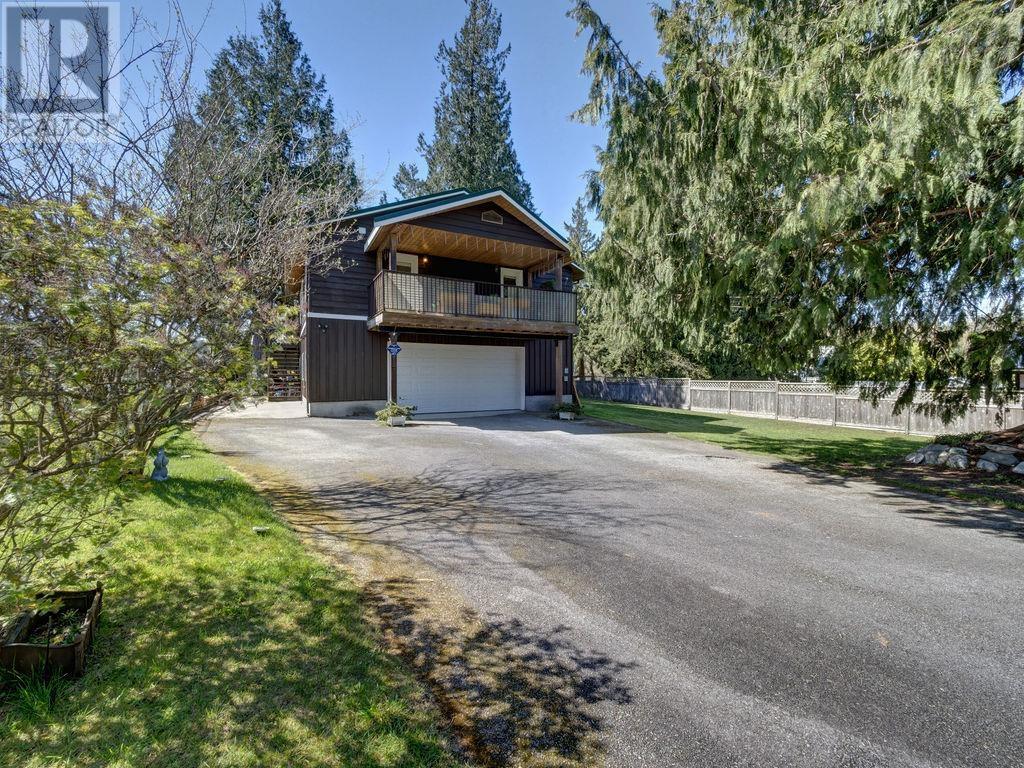 12577 Warnock Road, Pender Harbour, British Columbia  V0N 2H1 - Photo 4 - R2990631
