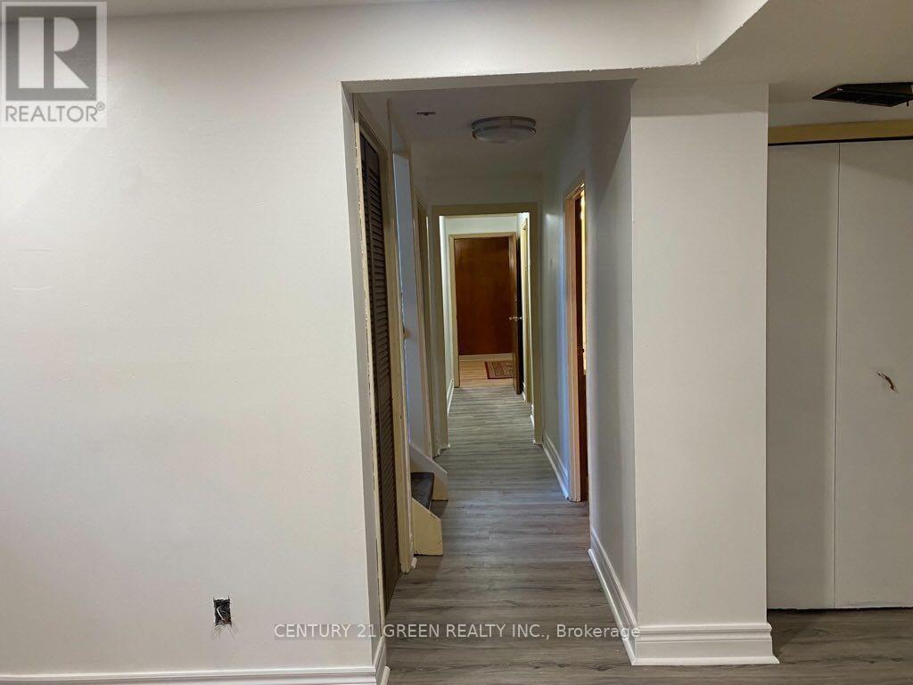 Lower - 238 Vauxhall Drive, Toronto, Ontario  M1P 1R7 - Photo 2 - E12093755
