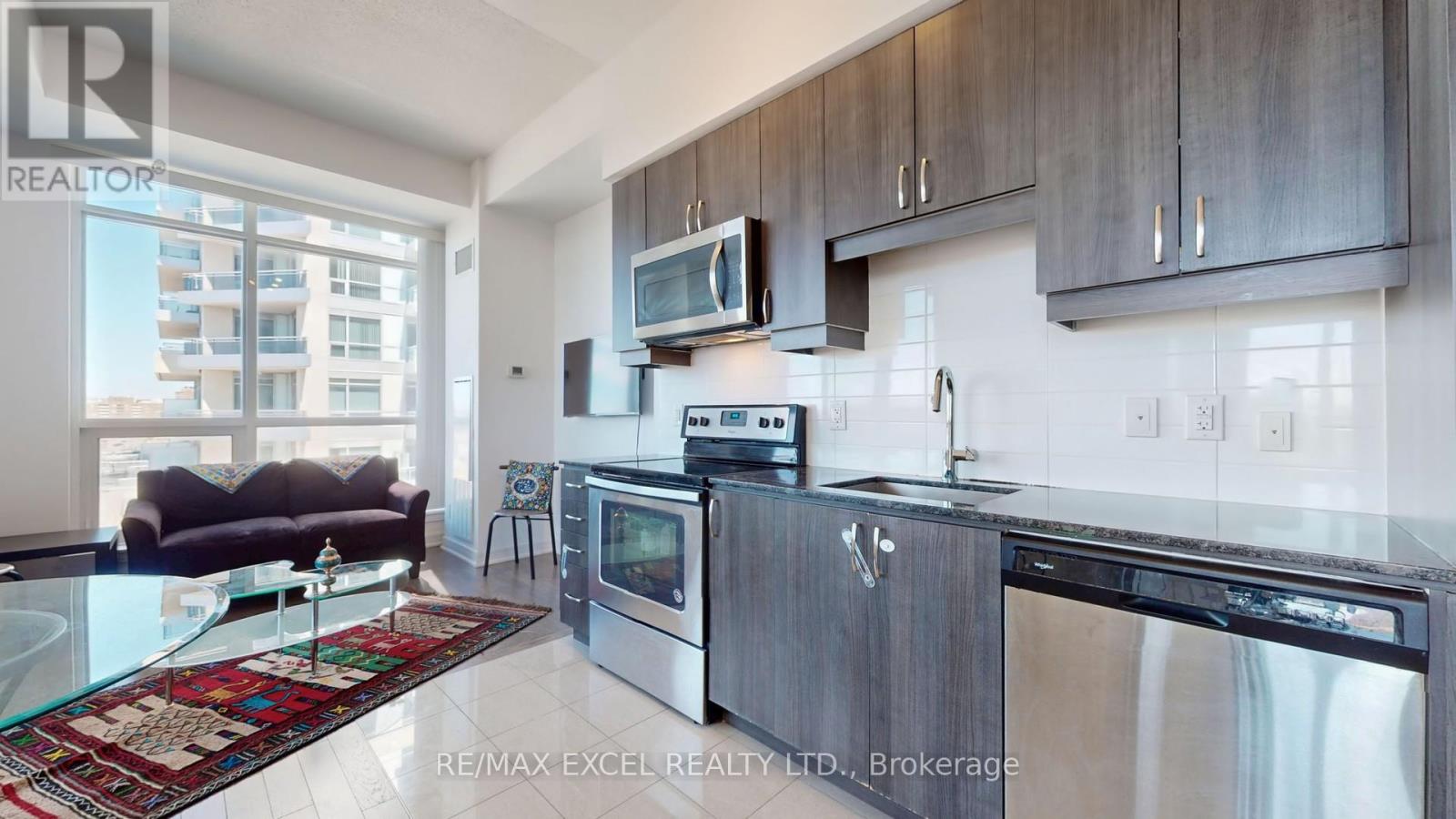 805 - 9191 Yonge Street, Richmond Hill, Ontario  L4C 1E2 - Photo 11 - N12093695