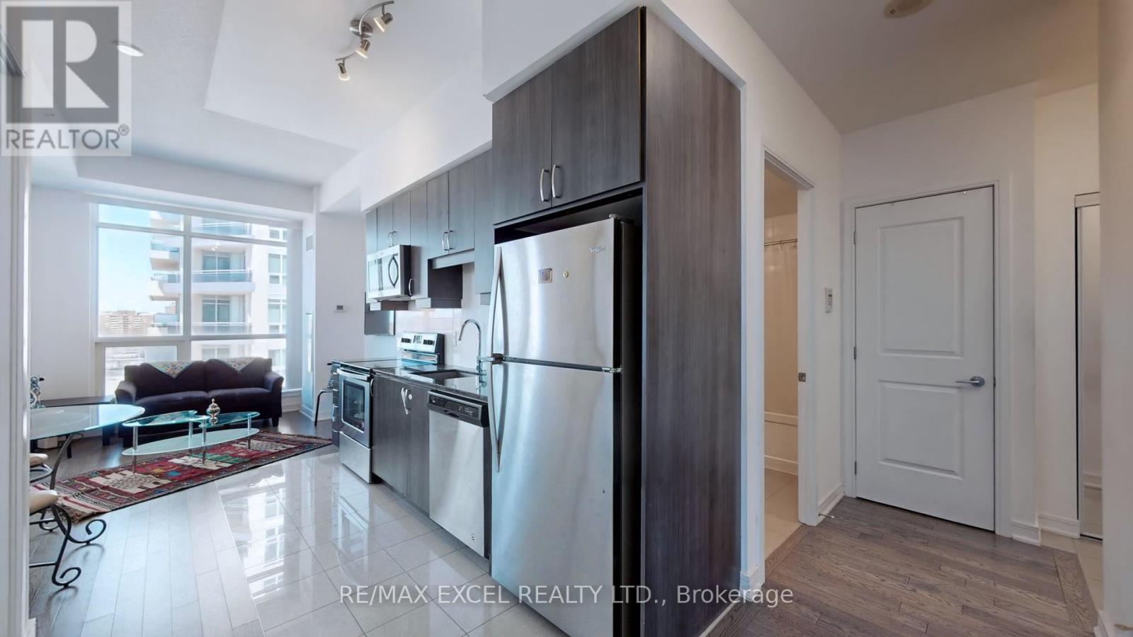 805 - 9191 Yonge Street, Richmond Hill, Ontario  L4C 1E2 - Photo 14 - N12093695