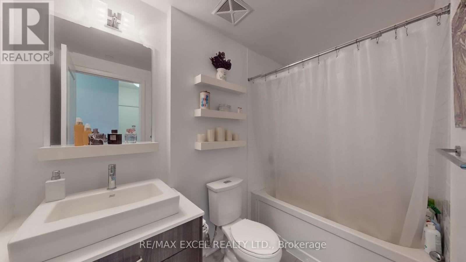 805 - 9191 Yonge Street, Richmond Hill, Ontario  L4C 1E2 - Photo 18 - N12093695