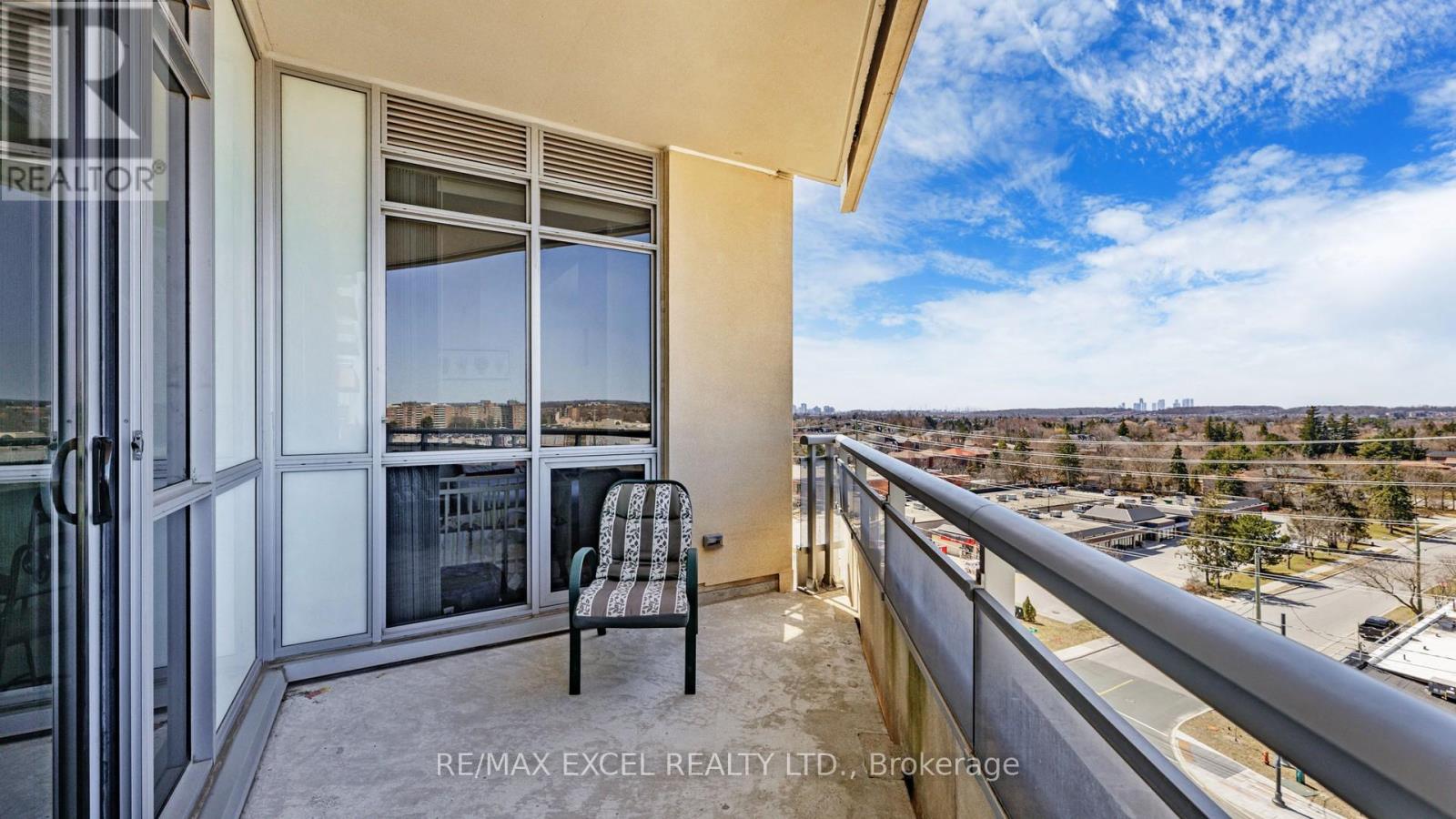 805 - 9191 Yonge Street, Richmond Hill, Ontario  L4C 1E2 - Photo 24 - N12093695