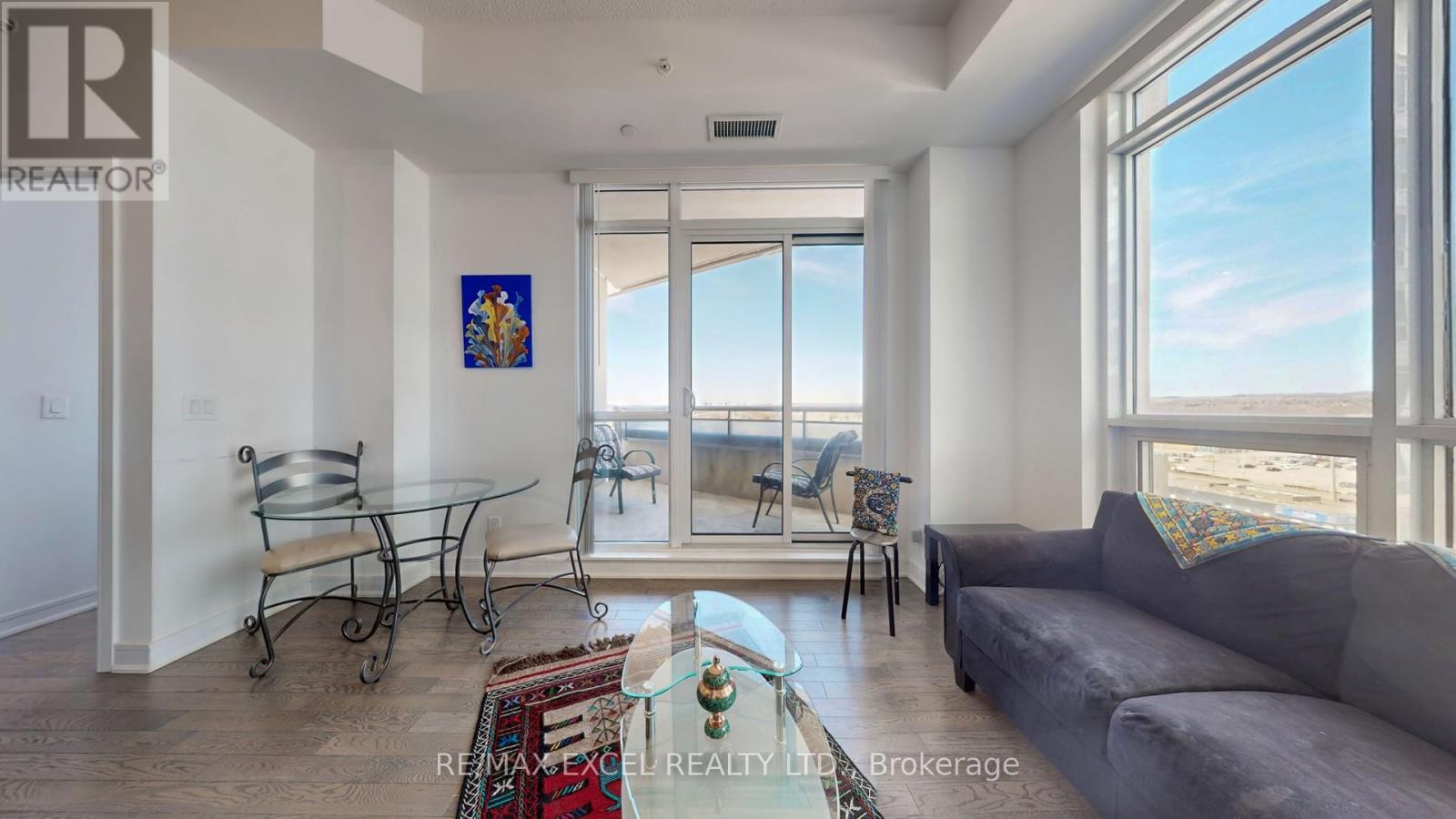 805 - 9191 Yonge Street, Richmond Hill, Ontario  L4C 1E2 - Photo 6 - N12093695