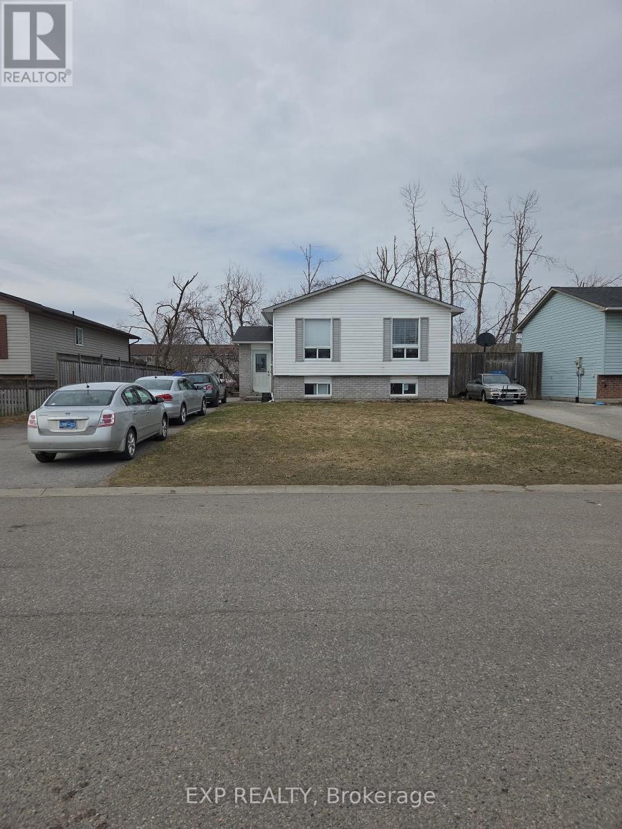 Upper Level - 11 Keith Street, Orillia, Ontario  L3V 7V6 - Photo 2 - S12093705