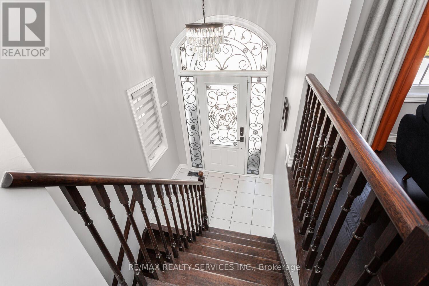 Property at 14 ROCKMAN CRESCENT image 4