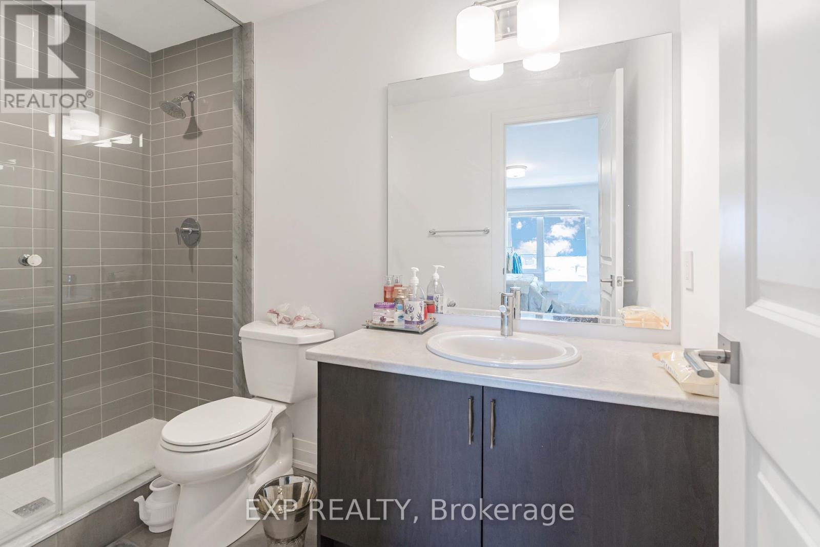 85 Burnhamthorpe Road E, Oakville, Ontario  L6H 3R2 - Photo 23 - W12093681