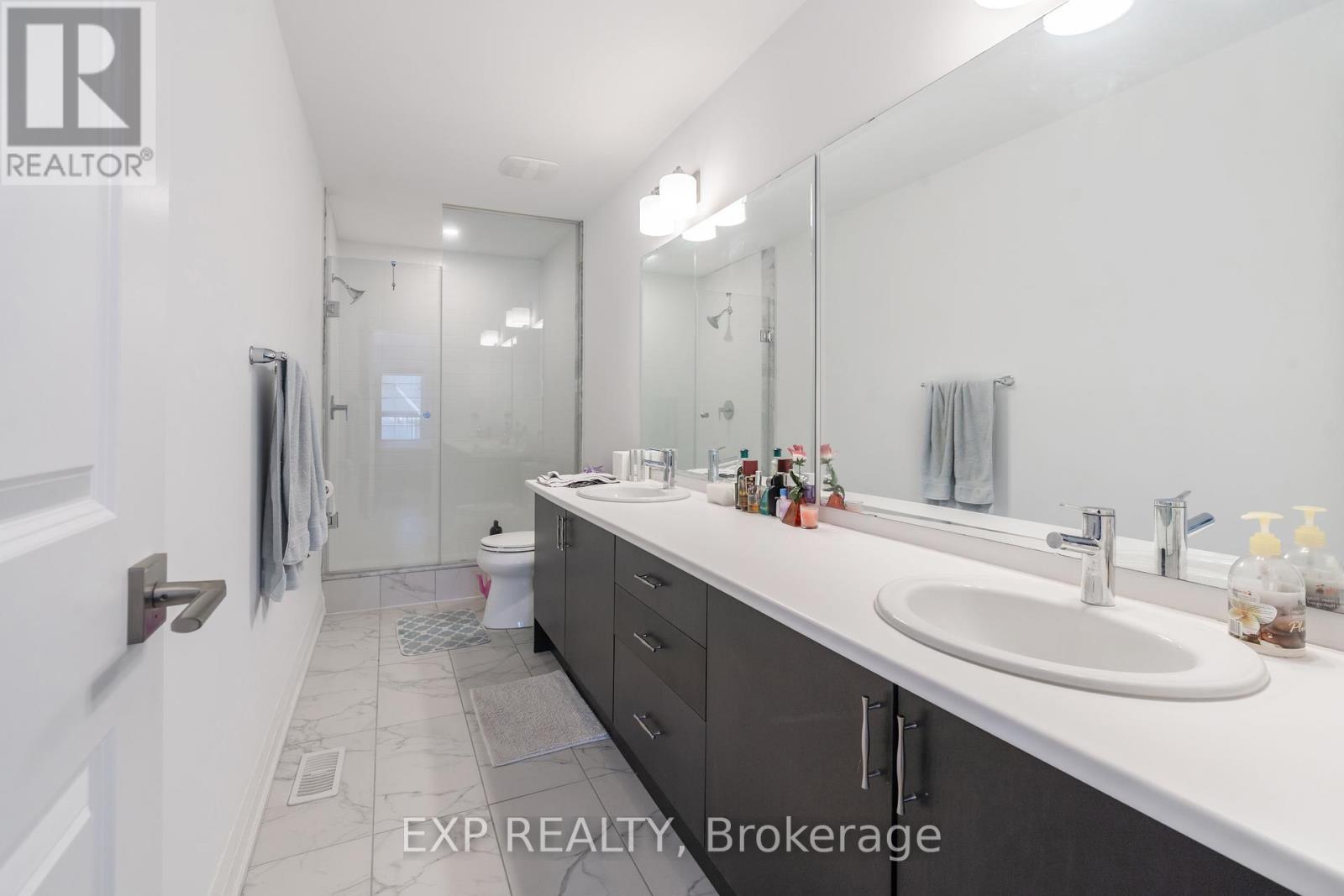 85 Burnhamthorpe Road E, Oakville, Ontario  L6H 3R2 - Photo 26 - W12093681