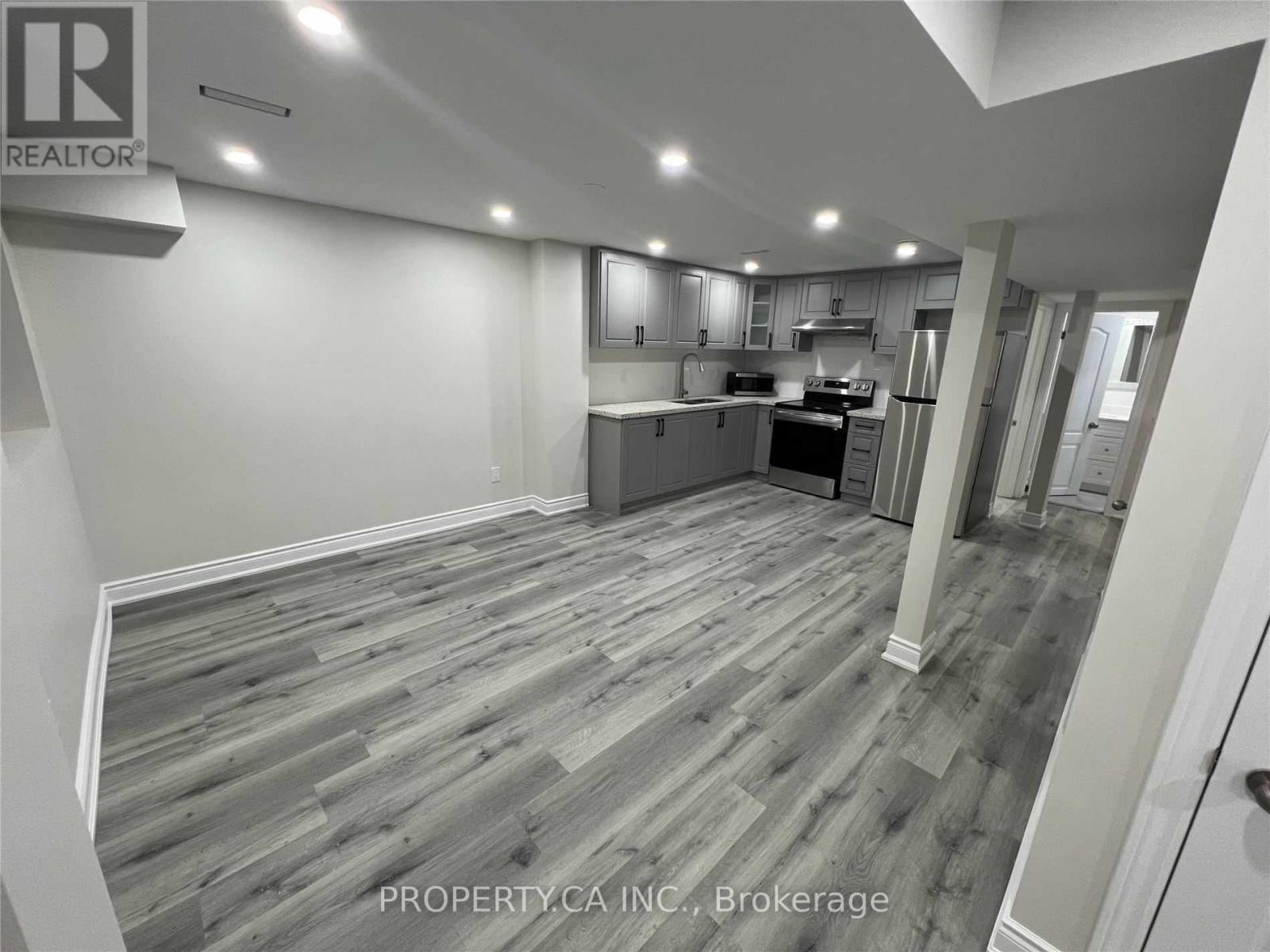 Lower - 18 Driscoll Drive, Brampton, Ontario  L6Y 3J1 - Photo 5 - W12093737
