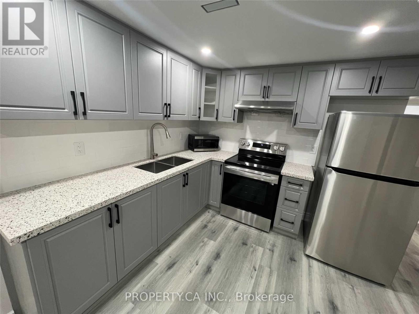 Lower - 18 Driscoll Drive, Brampton, Ontario  L6Y 3J1 - Photo 6 - W12093737