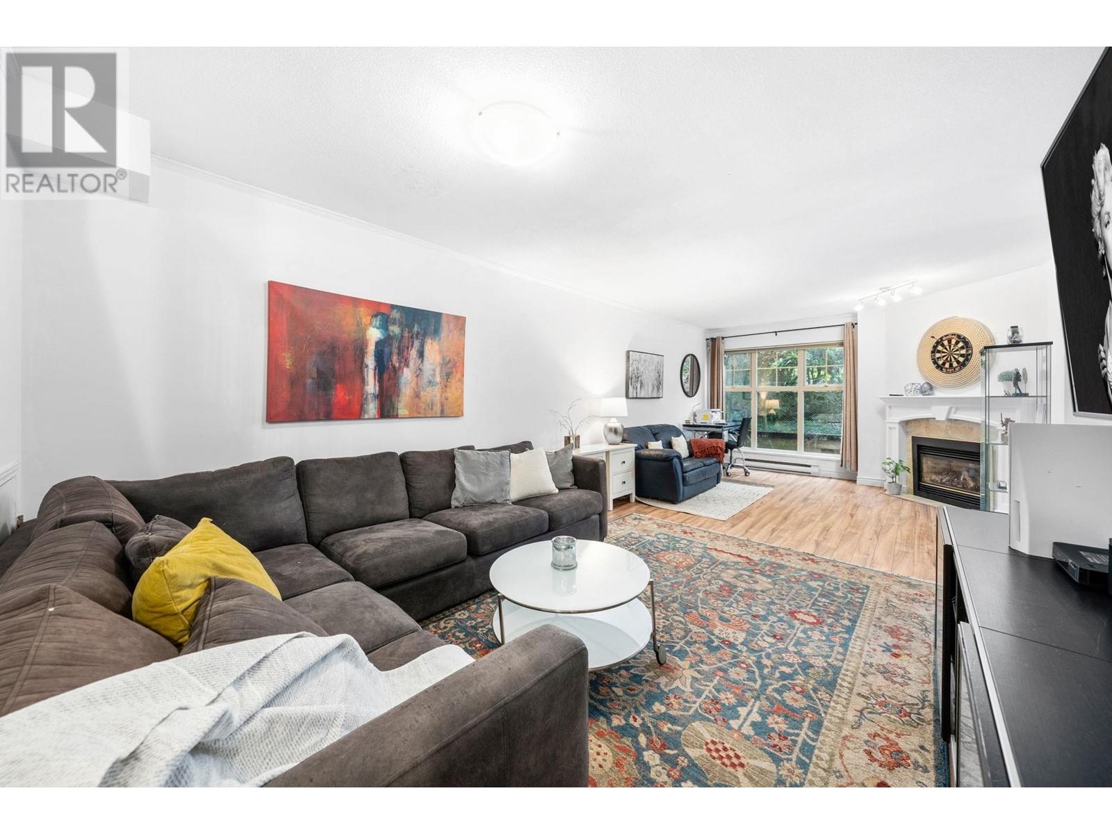 Property at 67 65 FOXWOOD DRIVE image 3