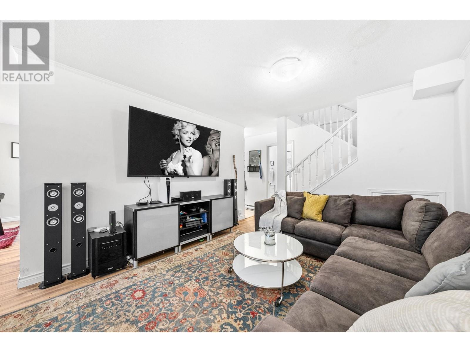 Property at 67 65 FOXWOOD DRIVE image 5