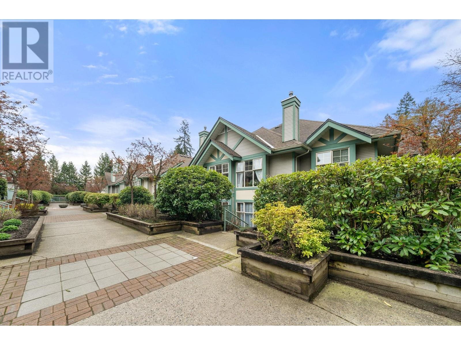 Property at 67 65 FOXWOOD DRIVE image 2