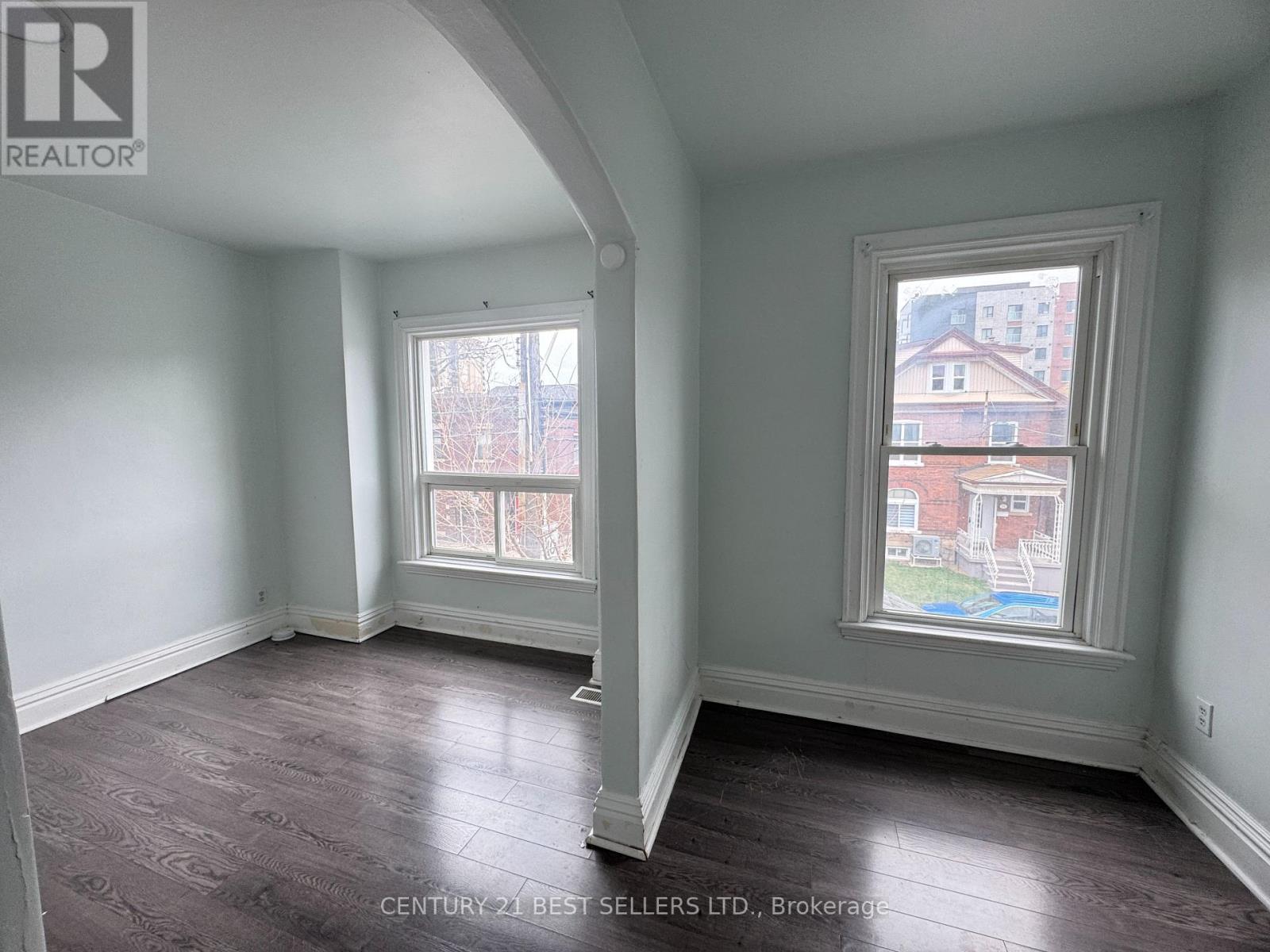 12 Arthur Avenue N, Hamilton, Ontario  L8L 6C5 - Photo 12 - X12093685