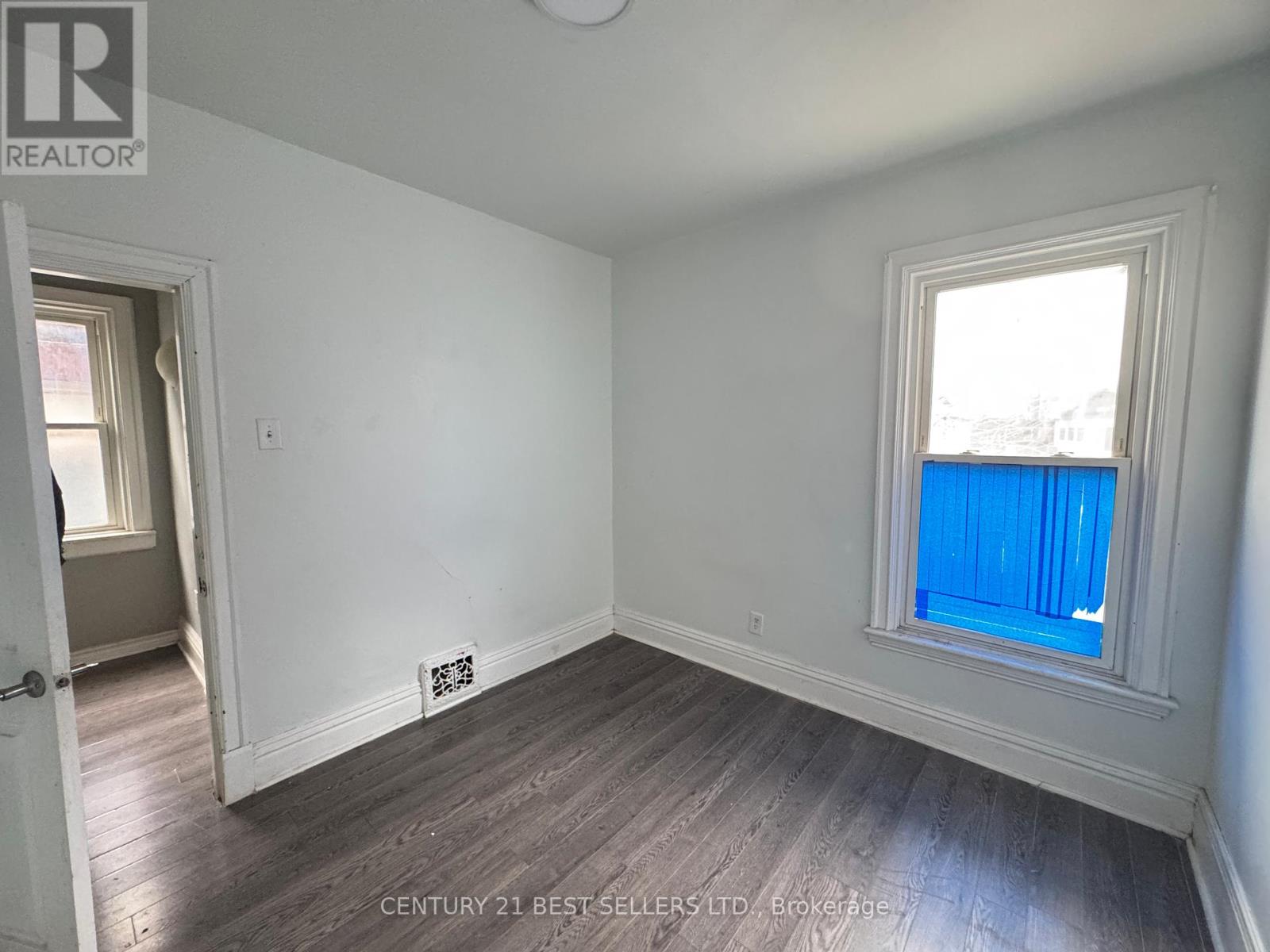 12 Arthur Avenue N, Hamilton, Ontario  L8L 6C5 - Photo 21 - X12093685