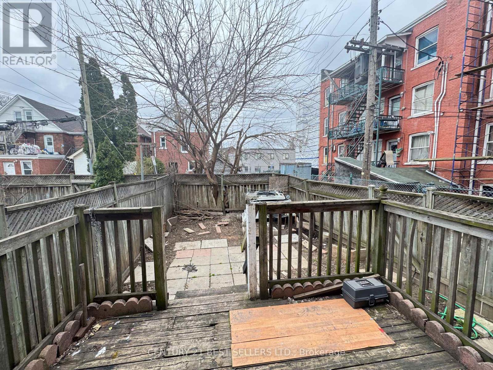 12 Arthur Avenue N, Hamilton, Ontario  L8L 6C5 - Photo 28 - X12093685
