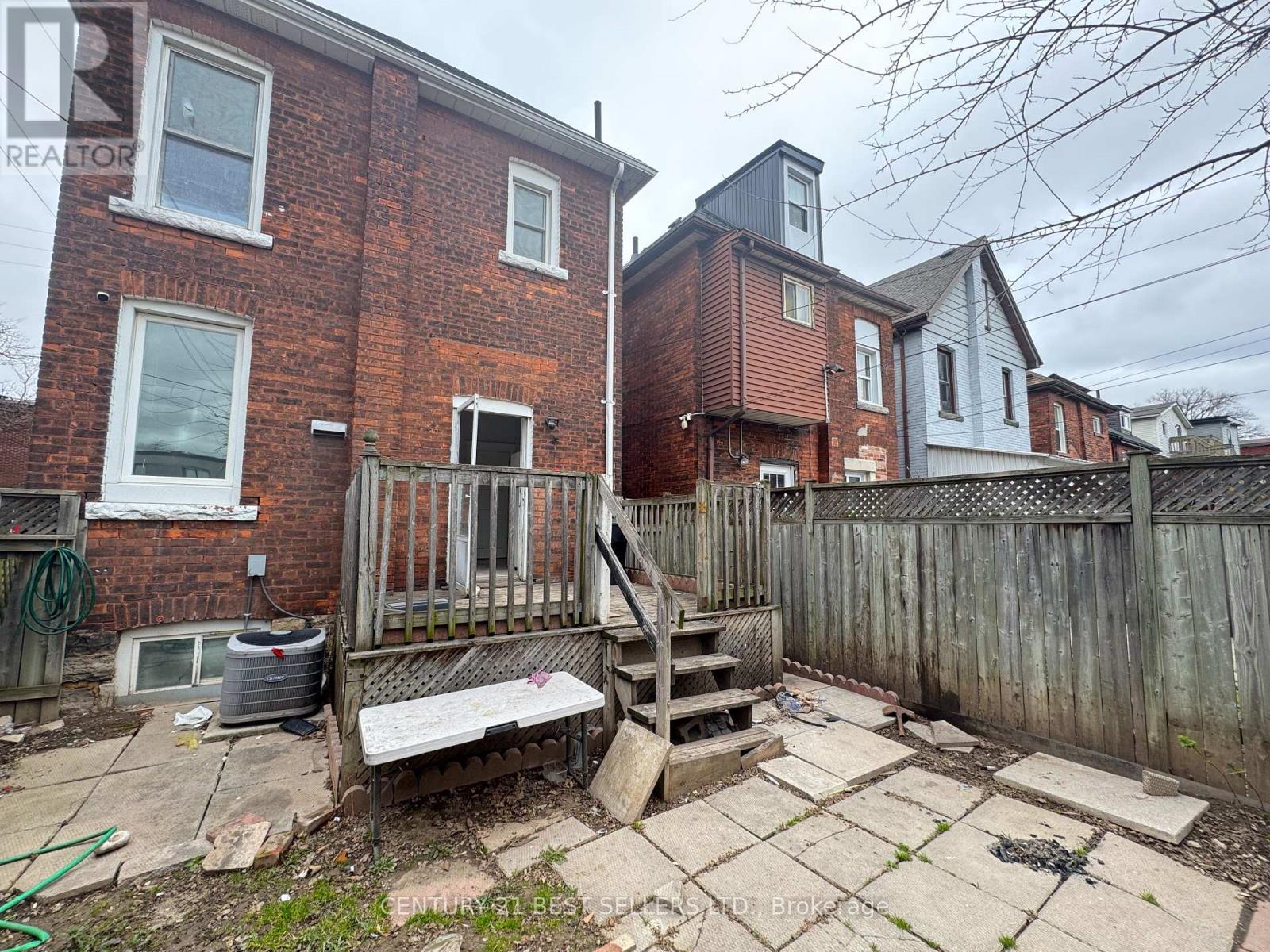 12 Arthur Avenue N, Hamilton, Ontario  L8L 6C5 - Photo 32 - X12093685