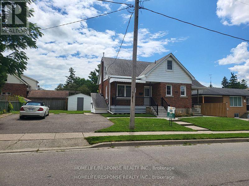 Property at 117 POLLOCK AVENUE image 2