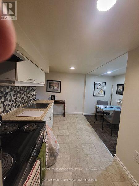 117 Pollock Avenue, Cambridge, Ontario  N1R 2C1 - Photo 24 - X12093699
