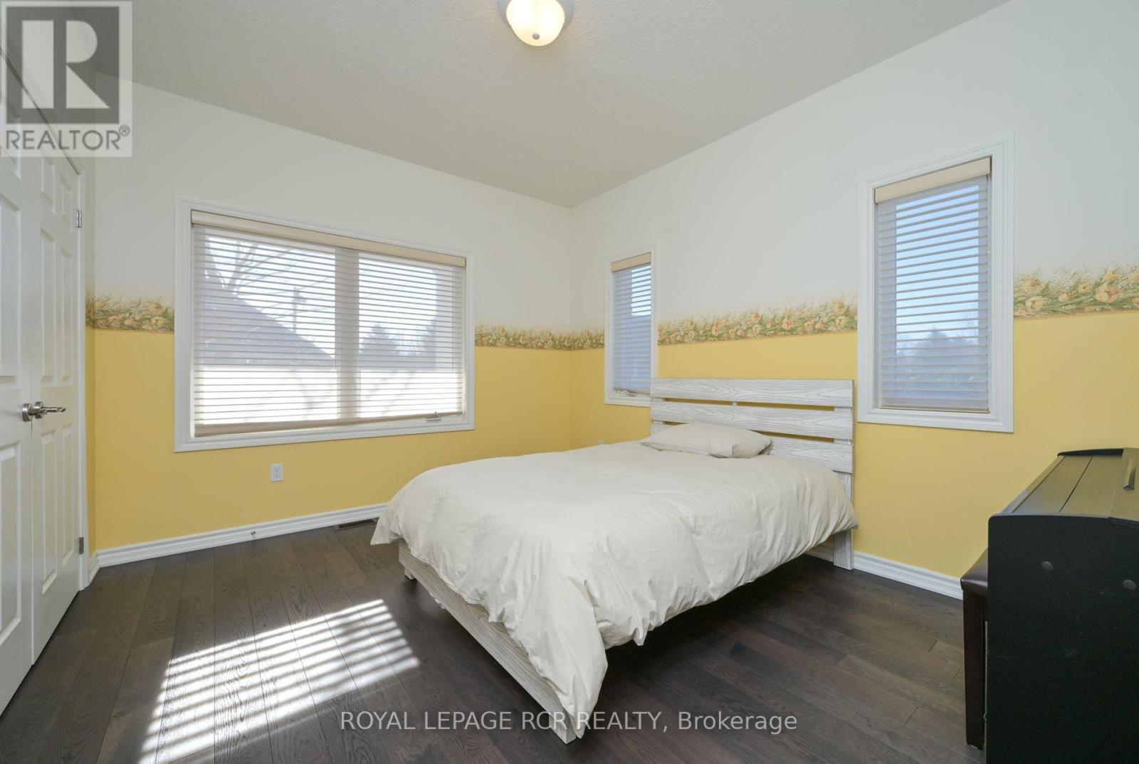 47 - 200 Kingfisher Drive, Mono, Ontario  L9W 0B3 - Photo 19 - X12093722