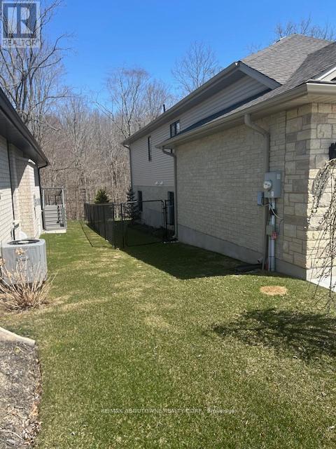 142 Old Field Lane, Central Elgin, Ontario  N5L 0A9 - Photo 38 - X12093728