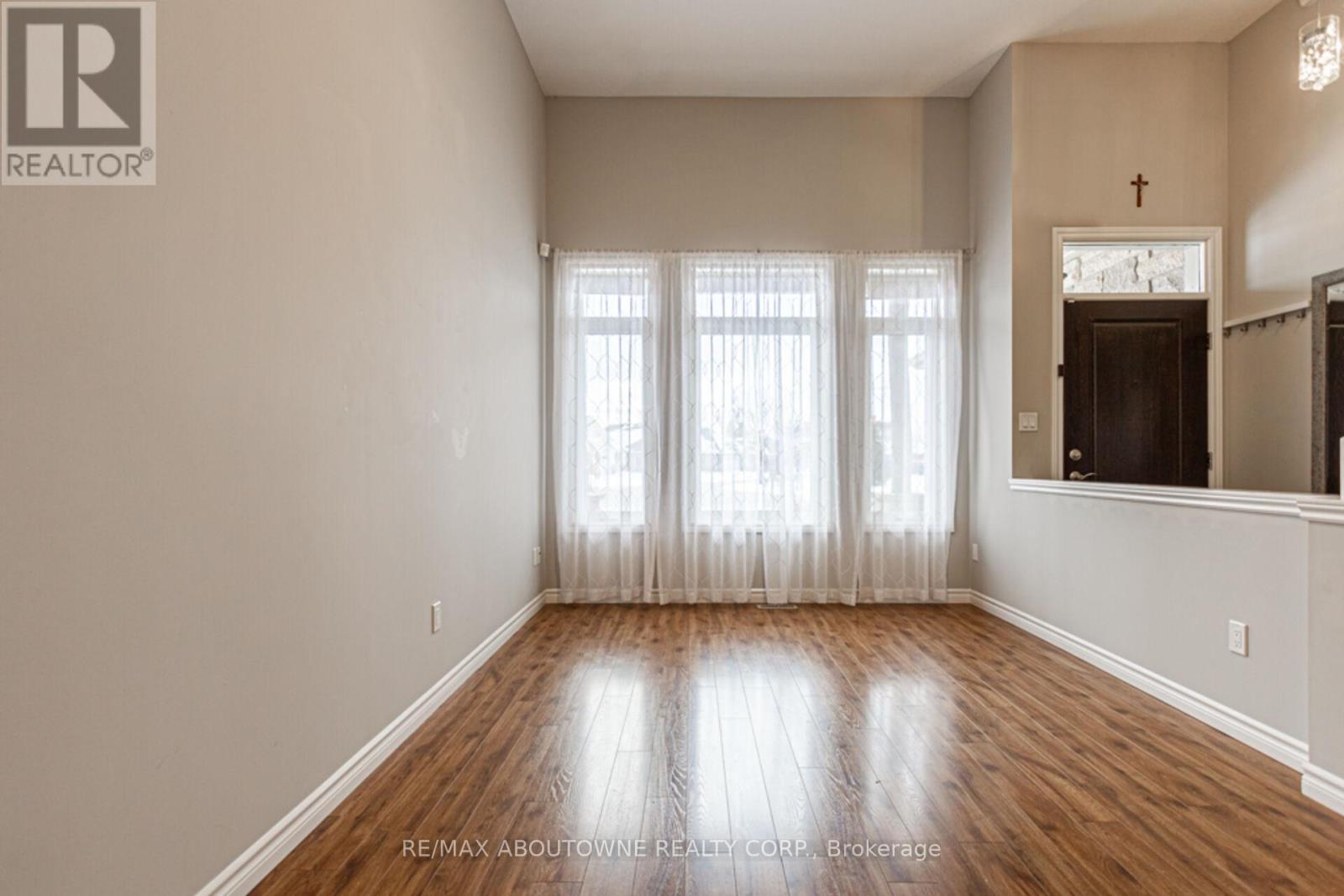 142 Old Field Lane, Central Elgin, Ontario  N5L 0A9 - Photo 6 - X12093728