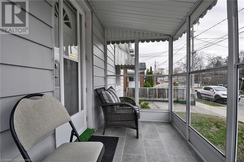 Property at 186 WENTWORTH Avenue image 4