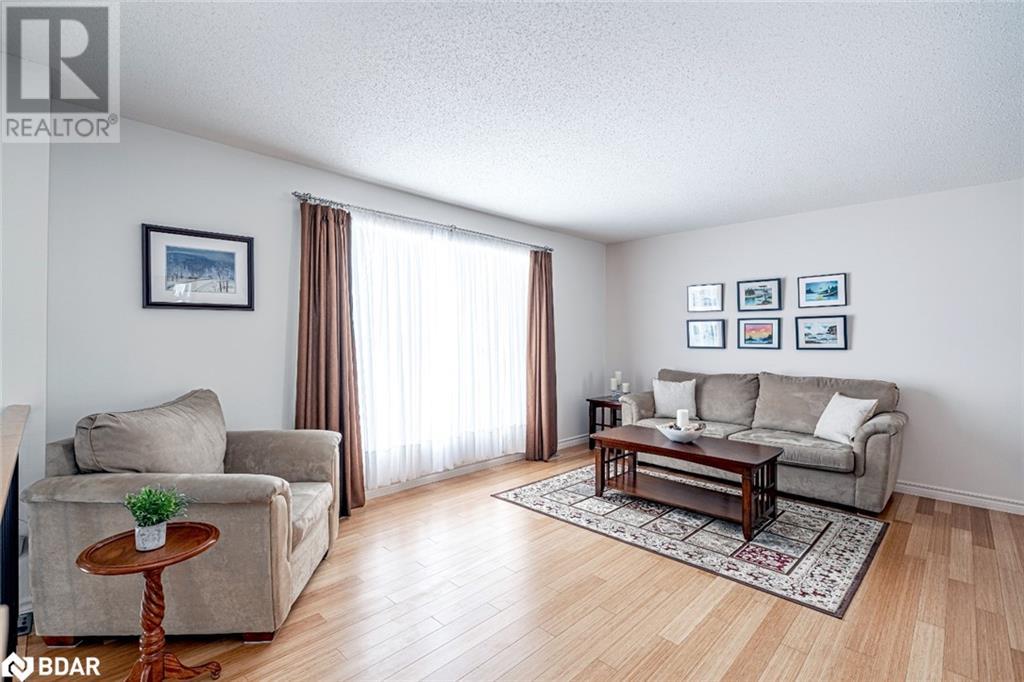 Property at 228 THORNTON Avenue image 5