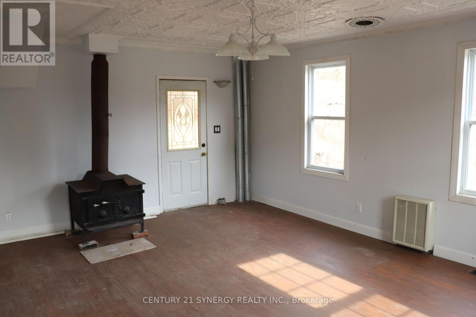 121 Iron City Road N, Lanark Highlands, Ontario  K0G 1K0 - Photo 11 - X12093748