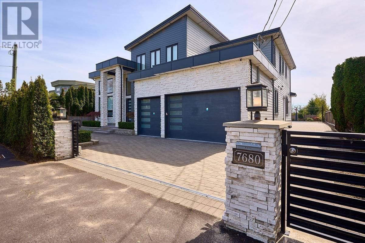 Property at 7680 STEVESTON HIGHWAY image 3