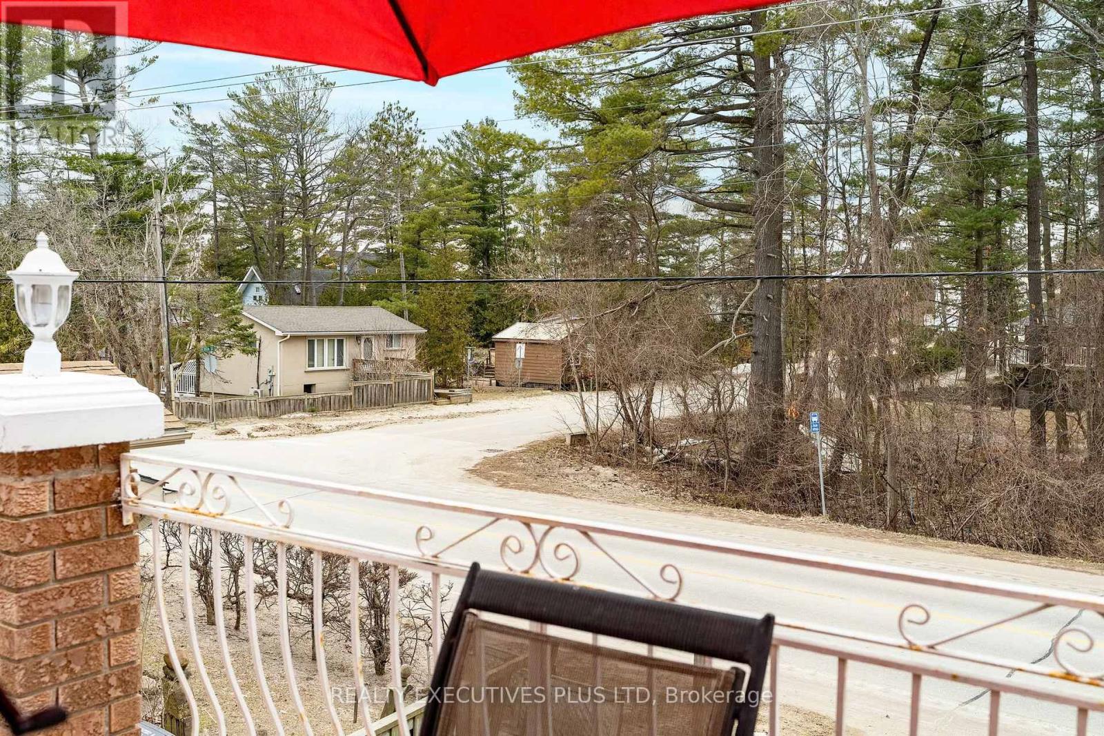 573 Mosley Street, Wasaga Beach, Ontario  L9Z 2J4 - Photo 26 - S12076445