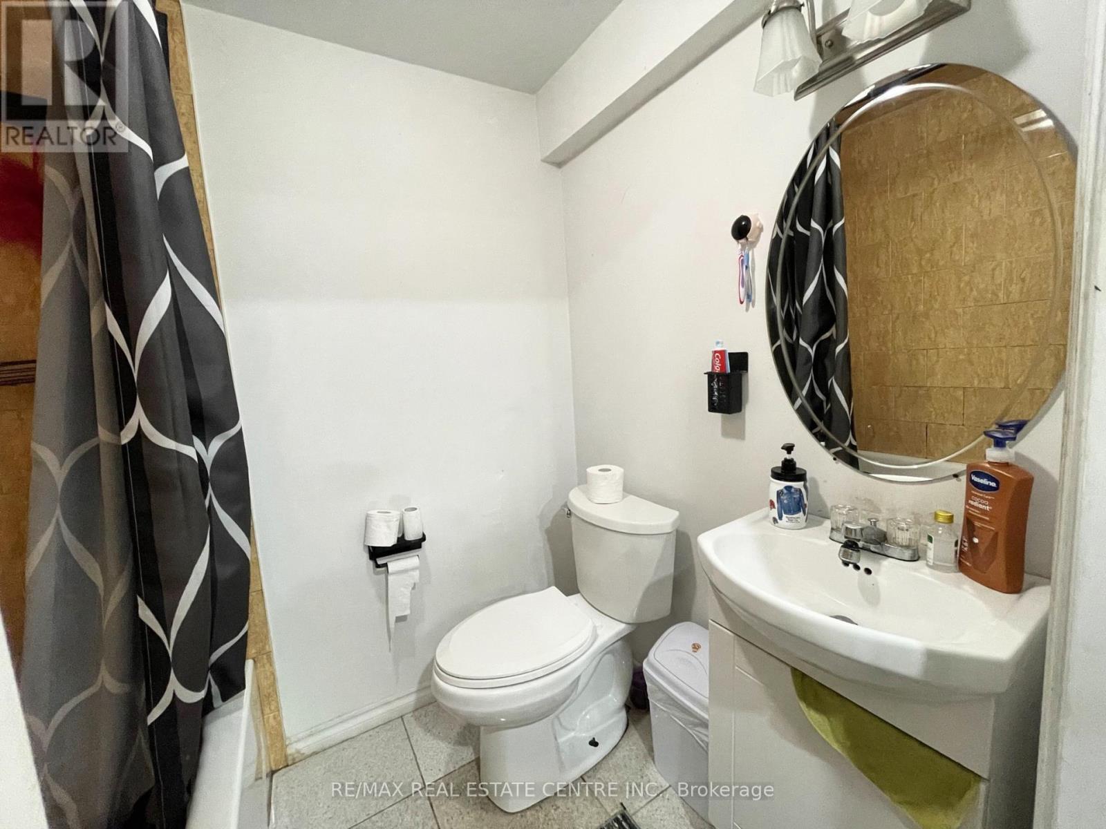 5965 Crimson Drive, Niagara Falls, Ontario  L2G 7T7 - Photo 28 - X12090923