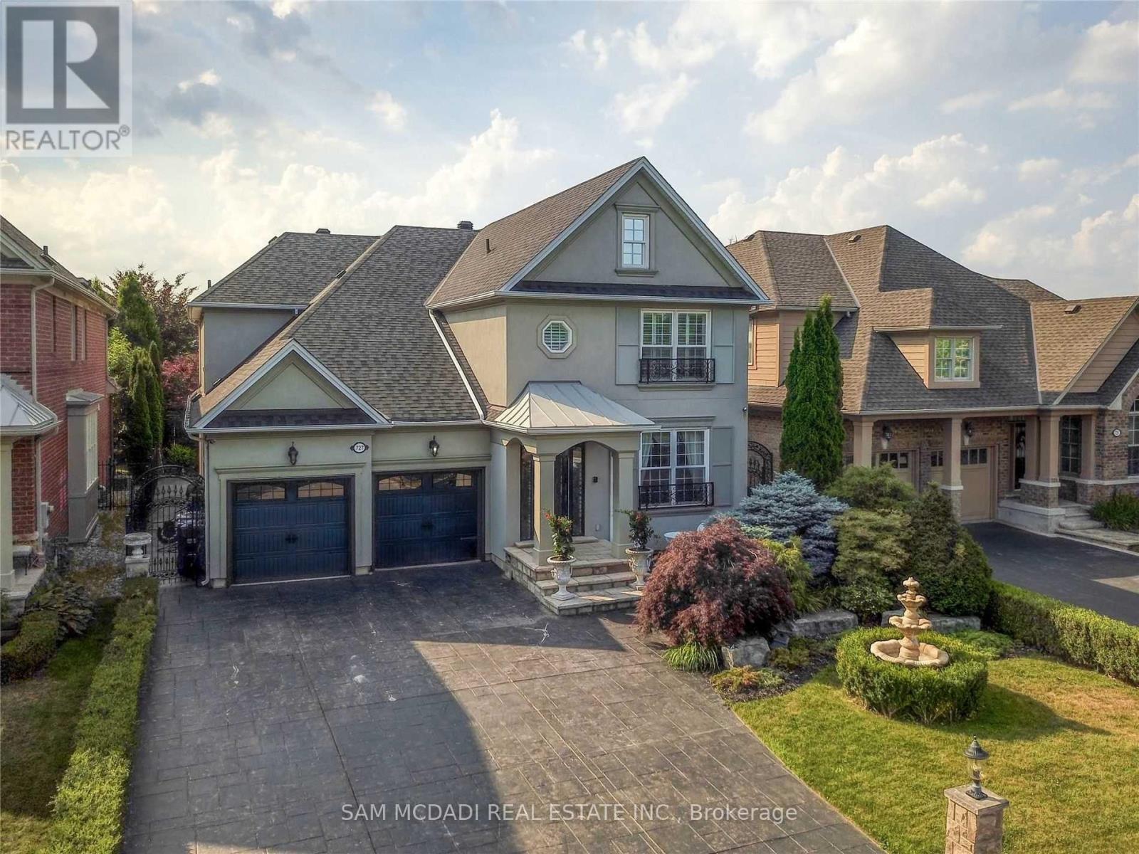 Property at 727 MERLOT COURT image 1