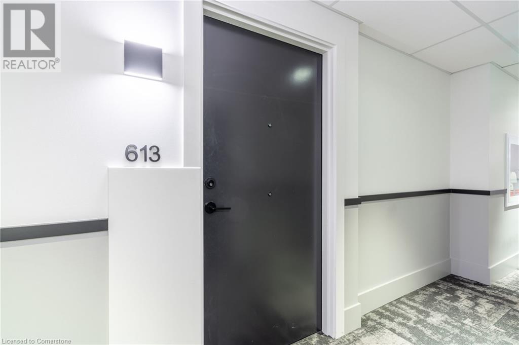 Property at 600 NORTH SERVICE Road Unit# 613 image 2