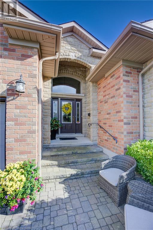 Property at 33 ORCHARD Way image 2
