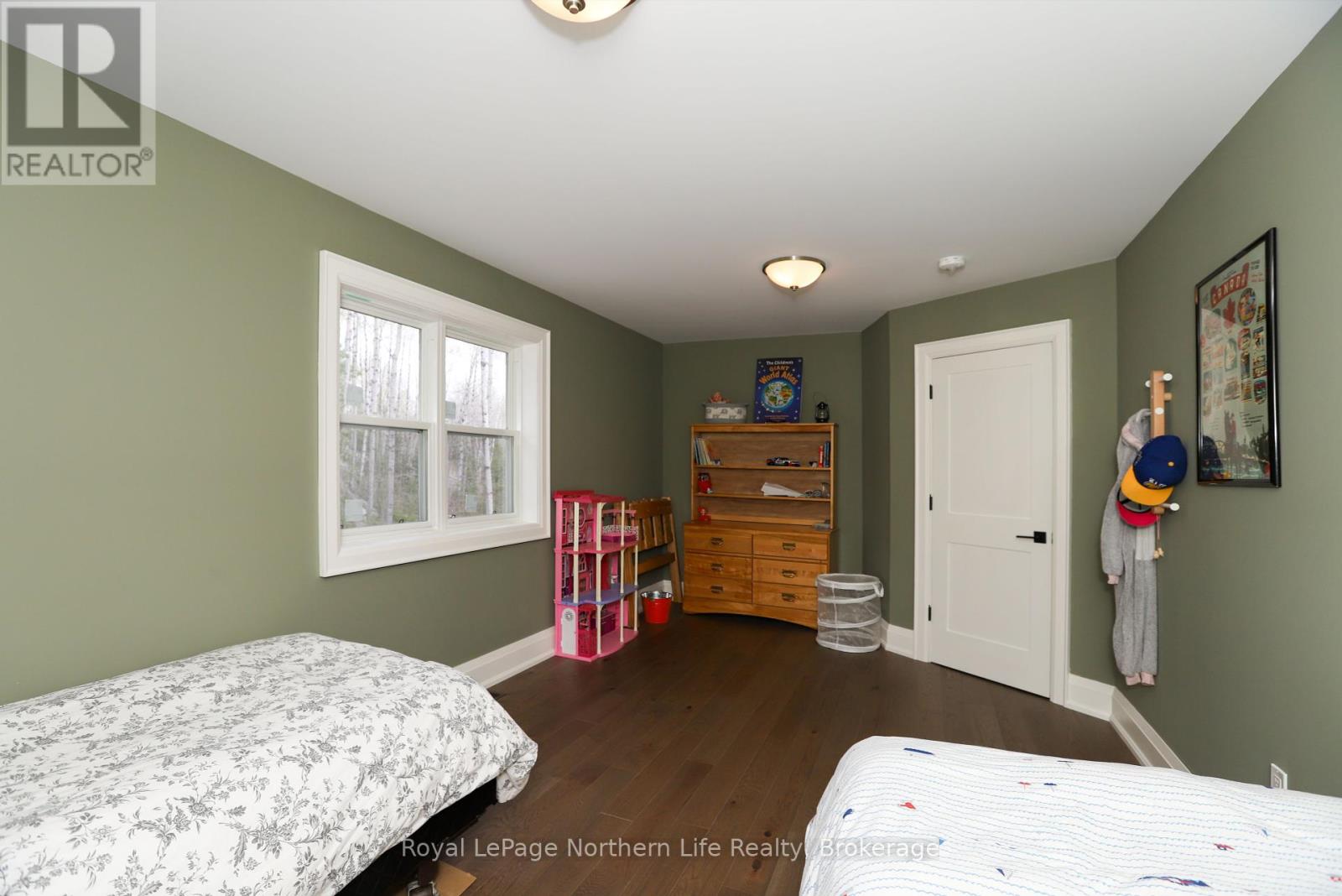 429 Fox Run Drive, Temagami, Ontario  P0H 2H0 - Photo 30 - X12093875