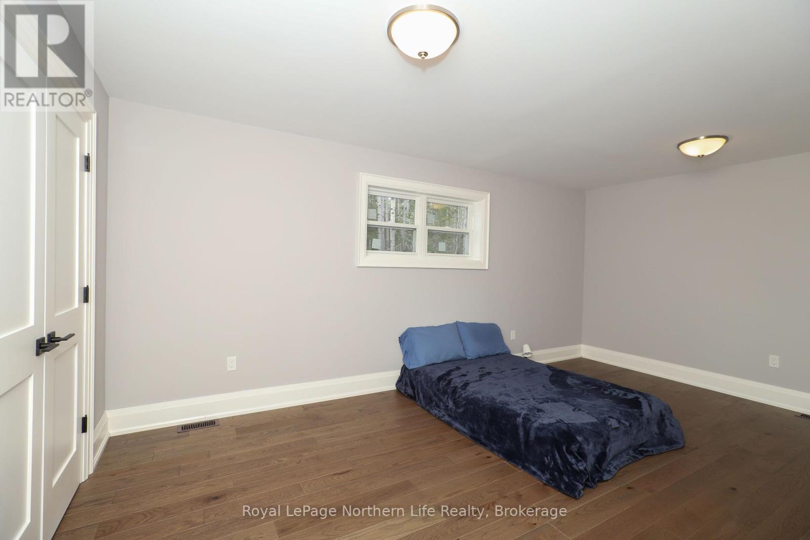 429 Fox Run Drive, Temagami, Ontario  P0H 2H0 - Photo 35 - X12093875