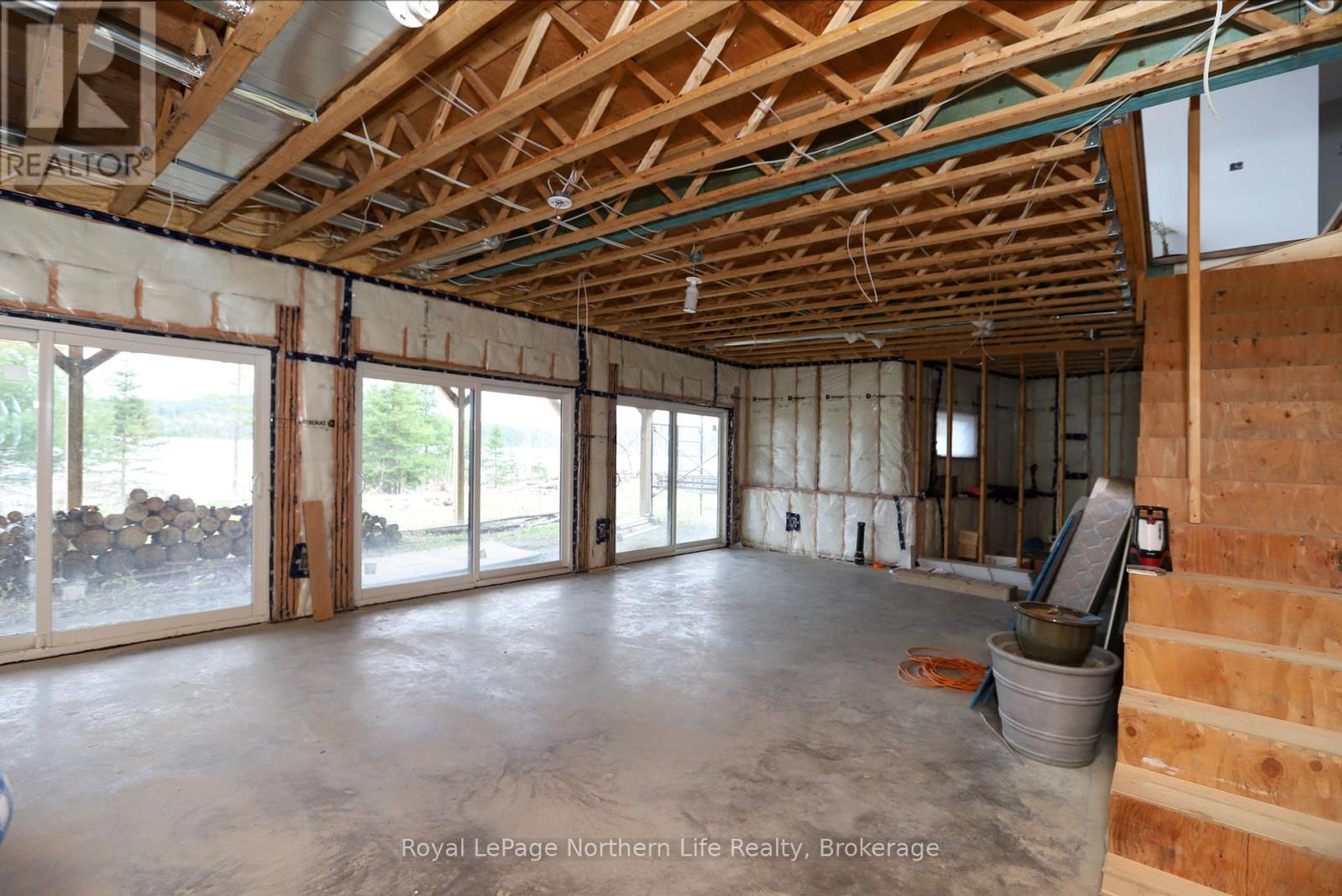 429 Fox Run Drive, Temagami, Ontario  P0H 2H0 - Photo 39 - X12093875