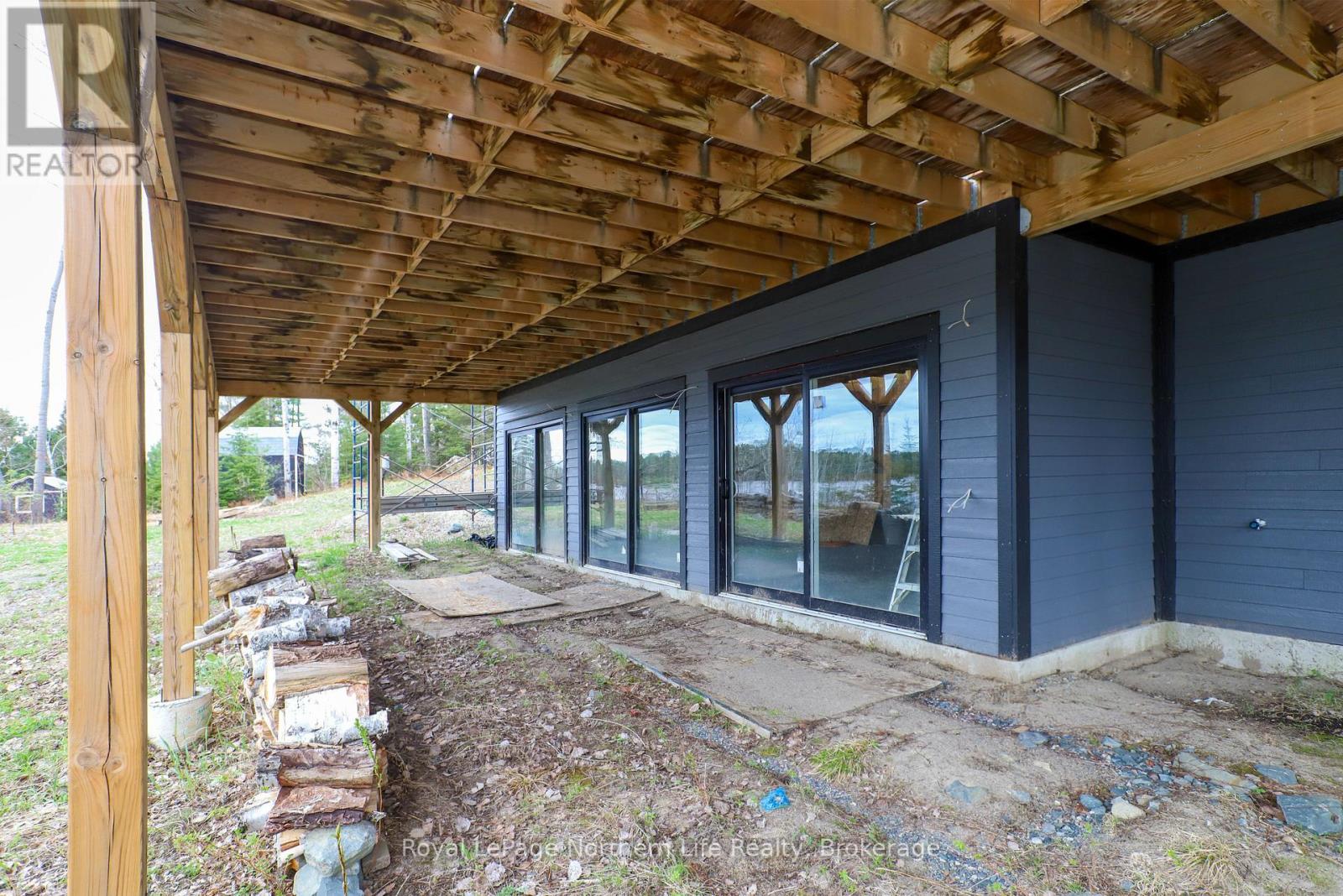 429 Fox Run Drive, Temagami, Ontario  P0H 2H0 - Photo 40 - X12093875