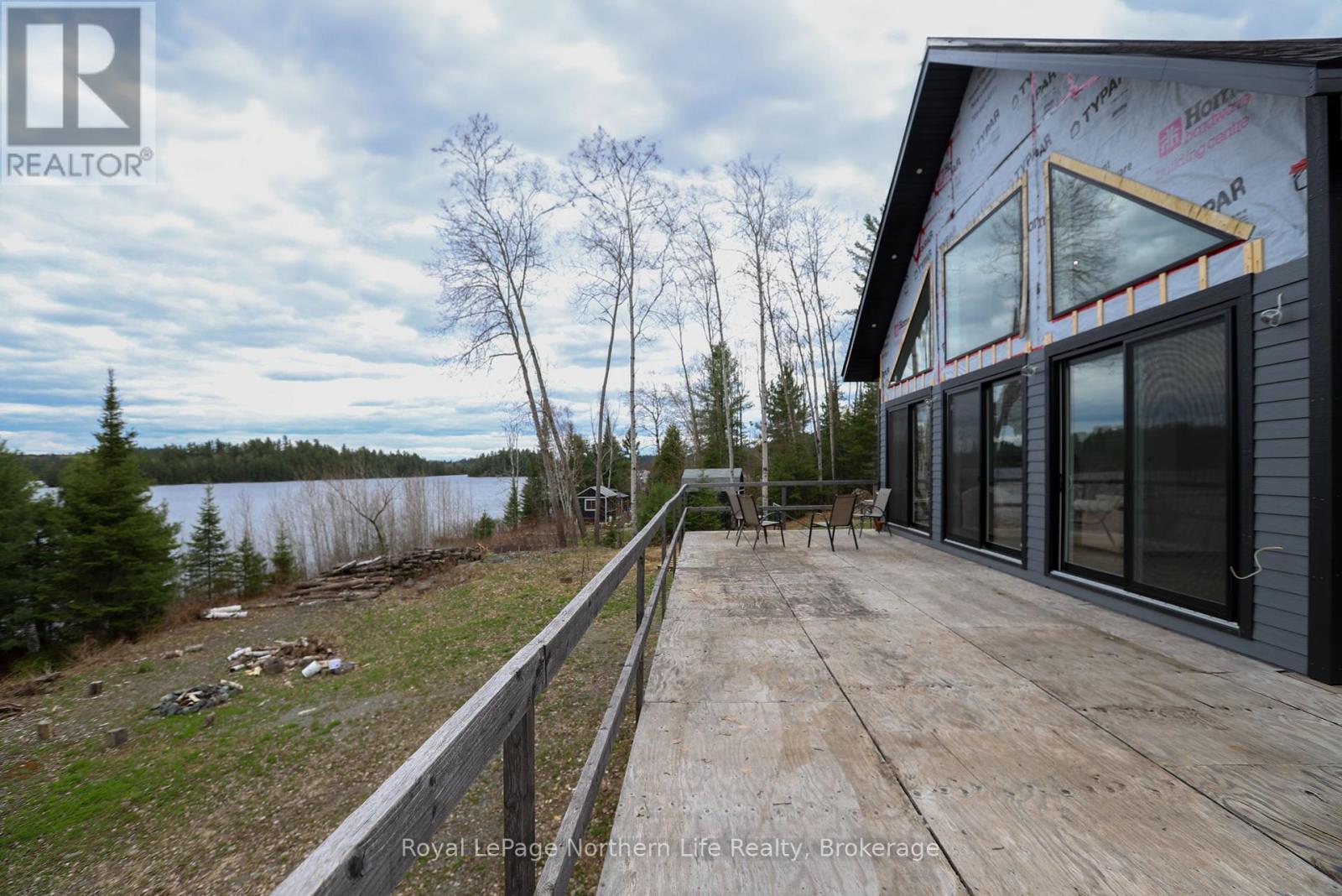 429 Fox Run Drive, Temagami, Ontario  P0H 2H0 - Photo 41 - X12093875