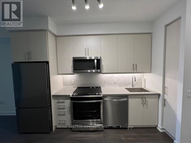 1213 - 85 Oneida Crescent, Richmond Hill, Ontario  L4B 0H4 - Photo 5 - N12093837