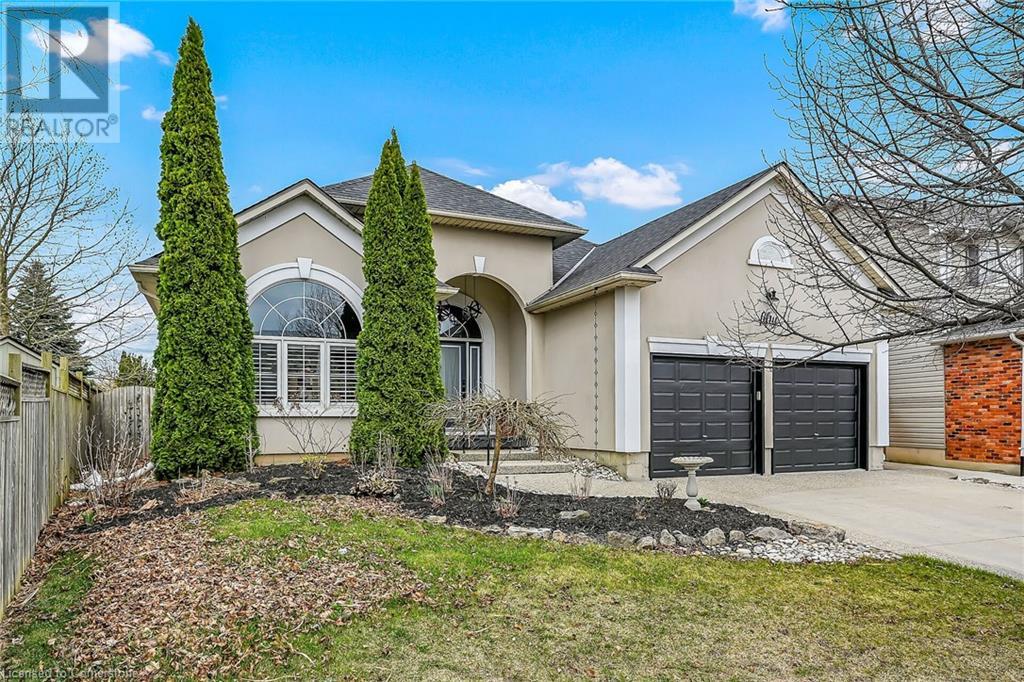Property at 50 CLAYMORE Crescent image 2