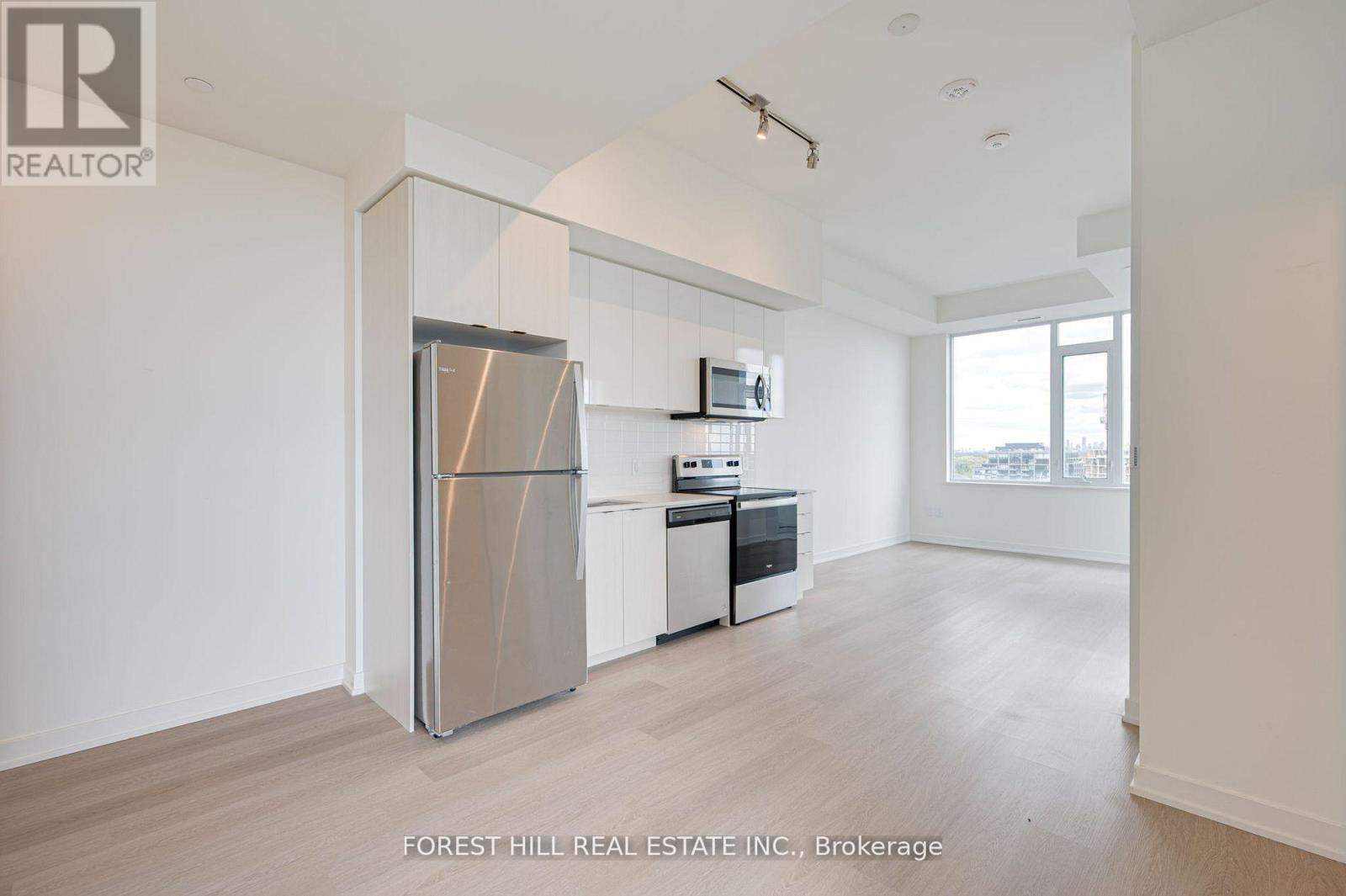 802 - 859 The Queensway, Toronto, Ontario  M8Z 1N8 - Photo 5 - W12093829