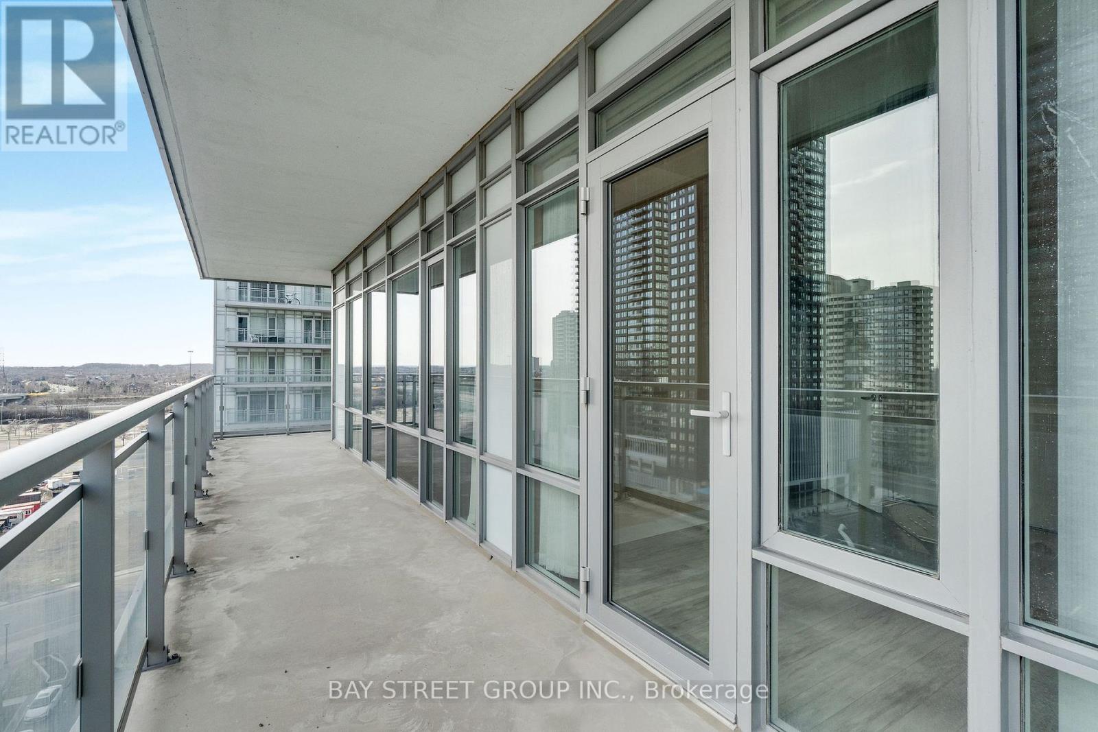 1108 - 365 Prince Of Wales Drive, Mississauga, Ontario  L5B 0G6 - Photo 27 - W12093890